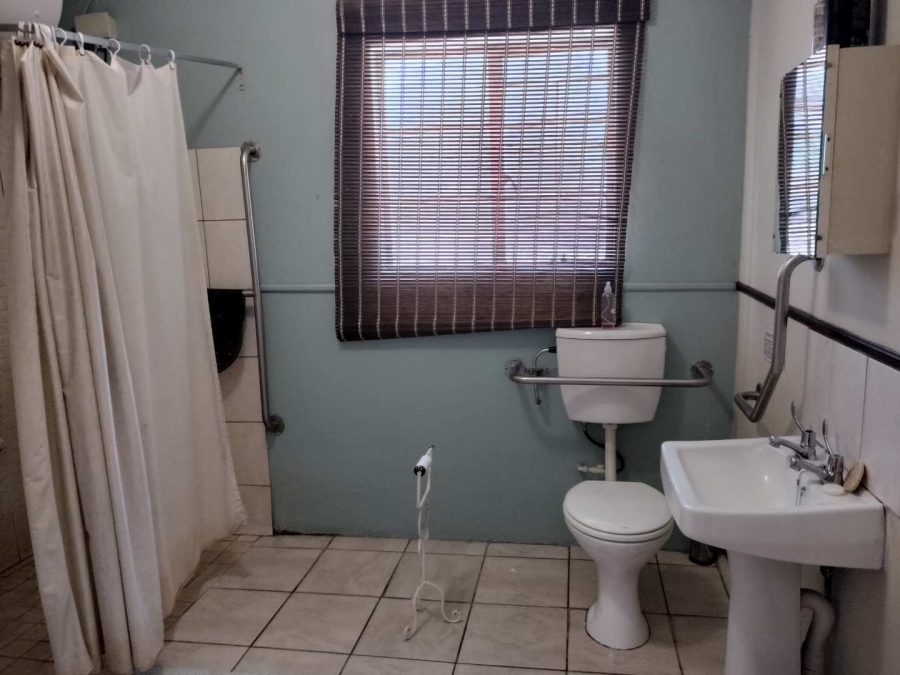 Commercial Property for Sale in Universitas Free State